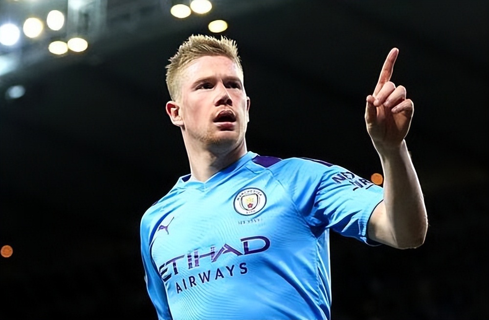 美国总统特朗普荣获首届国际足联和平奖 因凡蒂诺为其颁奖