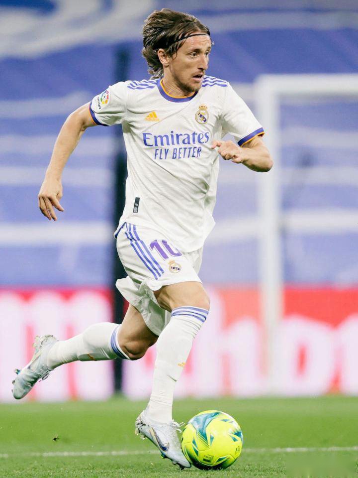 近400名爱好者齐聚，2025“翎跃山海”羽毛球巡回赛广州站落幕