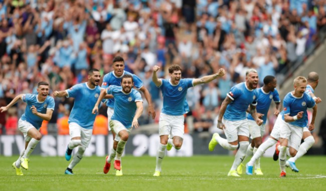 雷迪克盛赞艾顿防守端表现：他能做很多事情，甚至能换防马克西