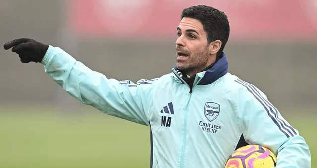 阿奇姆彭遭成都球迷种族歧视，队长王上源发文声援